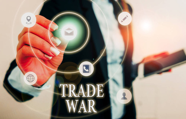 Signe texte montrant Trade War. Photo conceptuelle une situation dans laquelle les pays essaient de s'endommager mutuellement s est le commerce
. - Photo, image
