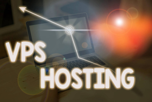 Schrijfbriefje met Vps Hosting. Business photo showcasing bootst een dedicated server na in een shared hosting omgeving. - Foto, afbeelding