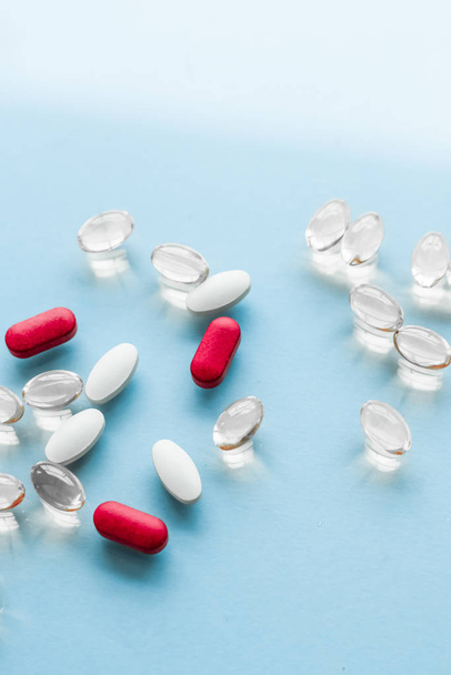Pills and capsules for diet nutrition, anti-aging beauty supplem - Φωτογραφία, εικόνα