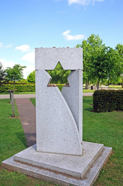 Jewish Ex-Servicemen Memorial Stone, National Memorial Arboretum, Alrewas, UK. - Valokuva, kuva