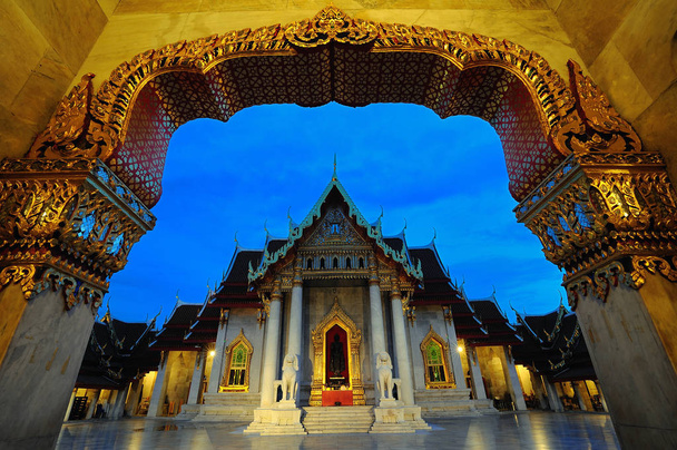 Wat Benchamabophit Night, Бангкок, Таиланд
 - Фото, изображение