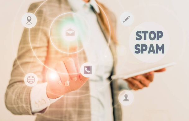 Szövegírási szöveg Stop Spam. Üzleti koncepció az interneten küldött tolakodó vagy nem megfelelő üzenetek megszüntetésére. - Fotó, kép