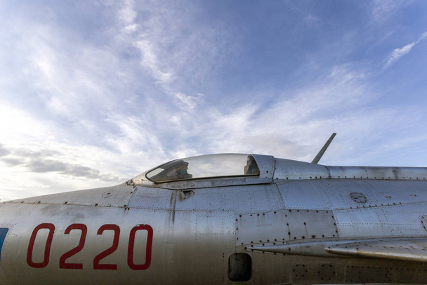 Oude Russische straaljager in een militair museum - Foto, afbeelding