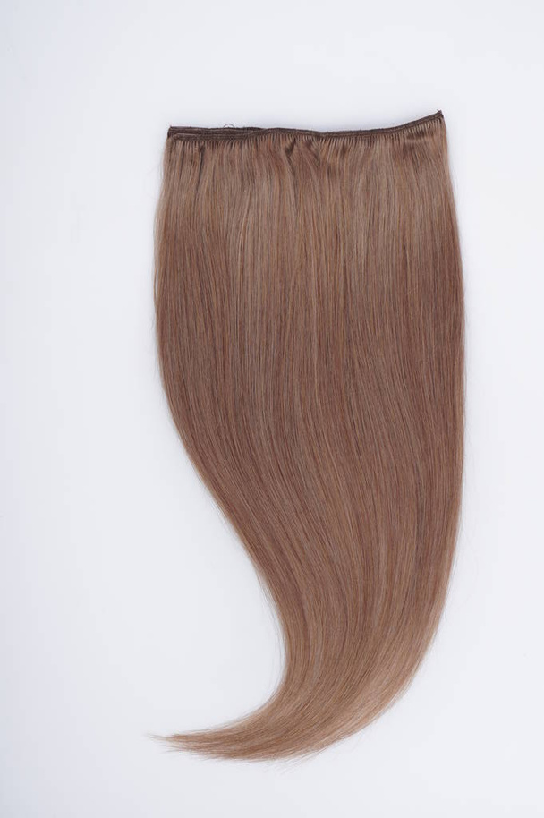 Straight virgin remy human hair clip in extensions - Fotoğraf, Görsel