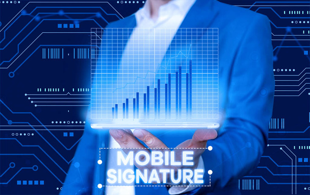 Konceptualne pismo ręczne pokazujące Mobile Signature. Zdjęcie biznesowe pokazujące cyfrowy podpis wygenerowany w telefonie komórkowym. - Zdjęcie, obraz