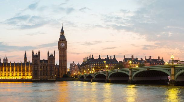 Big Ben, Κοινοβούλιο, Γέφυρα Westminster στο Λονδίνο - Φωτογραφία, εικόνα