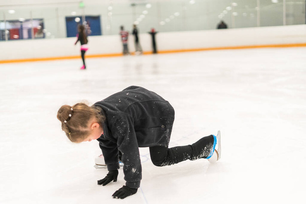 Ice skating - Photo, Image