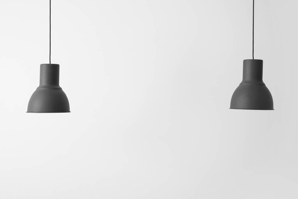 Lámparas con estilo sobre fondo blanco
 - Foto, imagen