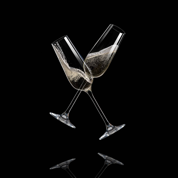Glasses of champagne, celebration theme. - Valokuva, kuva