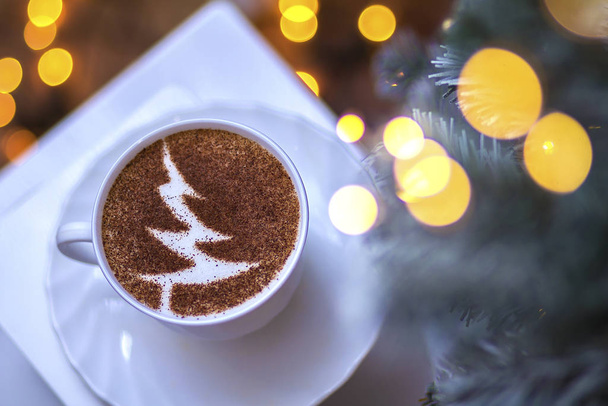 christmas tree ,drawing latte art,  coffee cup - Foto, Bild
