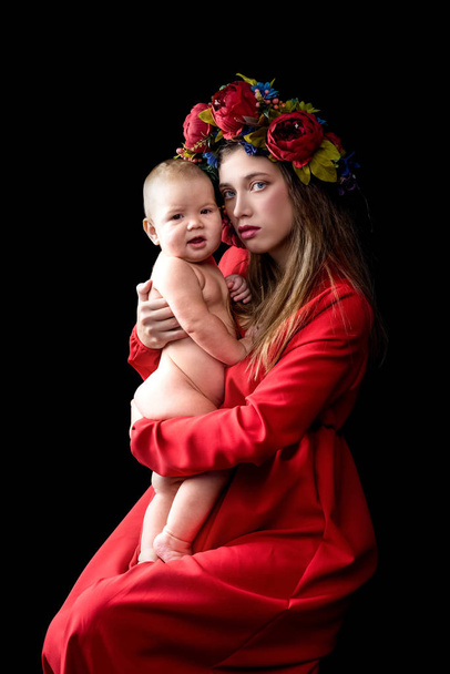 Portrait of loving mother and her baby on hand, mother's day con - Фото, изображение