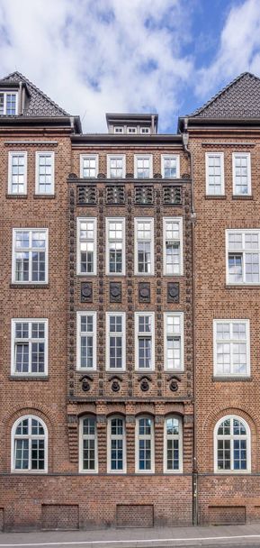 Фасад дома в Гамбурге - Фото, изображение