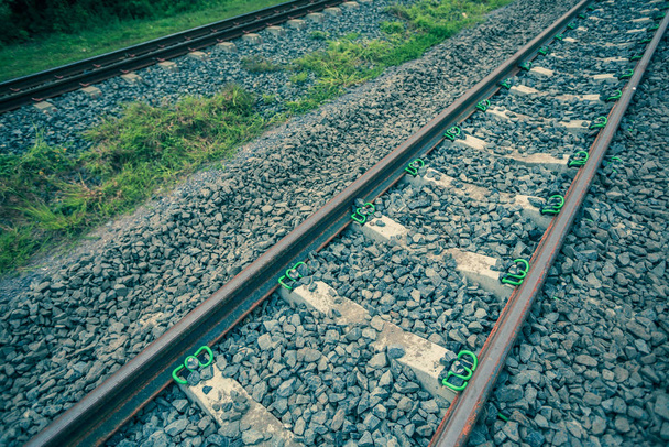 Rautatiereittien lähikuva - Valokuva, kuva