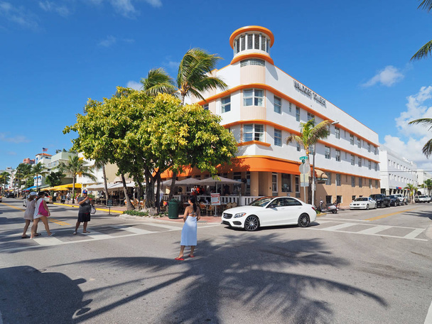Art Deco buildings on Ocean Drive in Miami Beach, Florida. - Foto, afbeelding