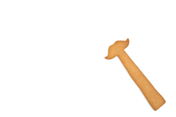 Moustache de biscuit maison au pain d'épice isolée sur fond blanc. Espace vide pour la saisie de texte
 - Photo, image