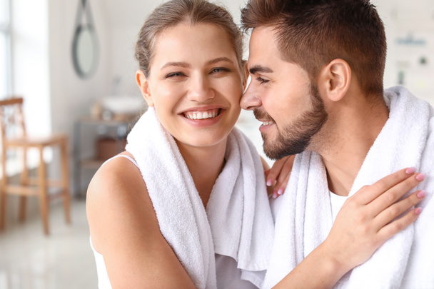 Morning of happy young couple in bathroom - Photo, Image