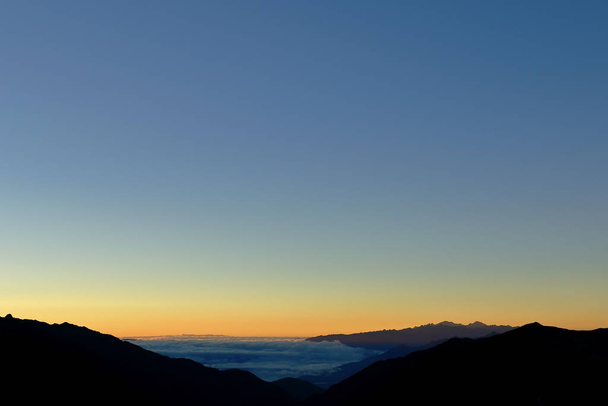 Cordillera al amanecer - Fotoğraf, Görsel