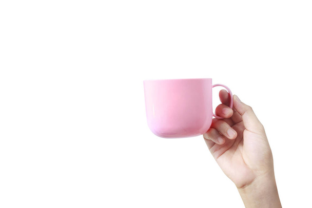 Рука держит пластиковую чашку, как разлив
 - Фото, изображение