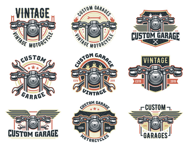 eine Reihe von Oldtimer-Motorrad-Logo-Vorlage, Vektor-Pack retro benutzerdefinierte Garage Emblem oder Abzeichen. - Vektor, Bild