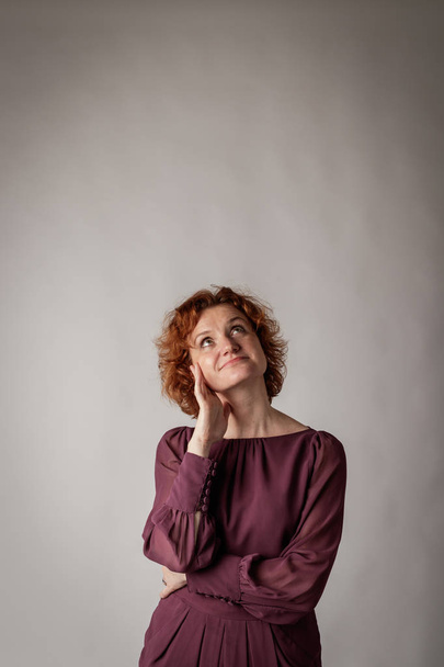 Red-haired woman.  - Foto, immagini