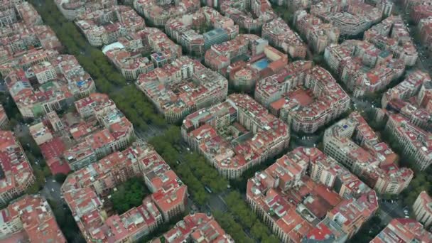 Letecký pohled. Pohled shora z čtvrti Eixample, Barcelona. - Záběry, video