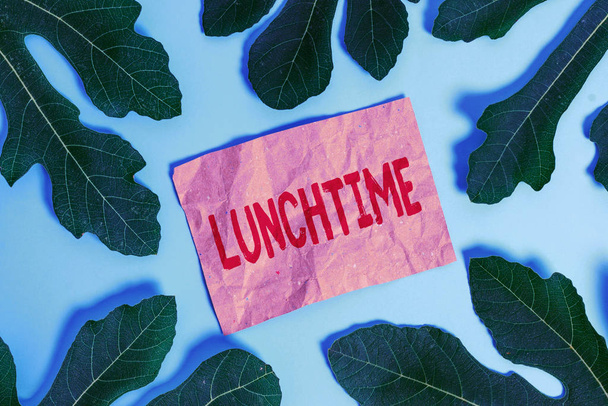 Word writing text Lunchtime. Business concept for Meal in the middle of the day after breakfast and before dinner. - Photo, Image