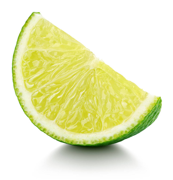 wedge of lime citrus fruit isolated on white - Foto, afbeelding