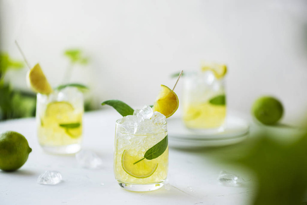 Summer cocktail with sage and lime - Fotografie, Obrázek