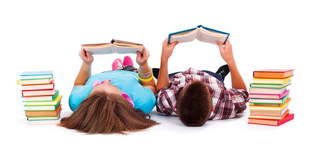 Teens reading books - Фото, зображення