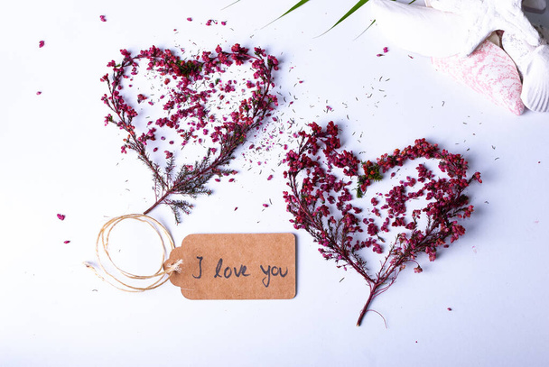 Lüks sağlık için bir düzenleme üzerinde "Seni seviyorum" yazan fikirler ve kartlar hediye et." - Fotoğraf, Görsel