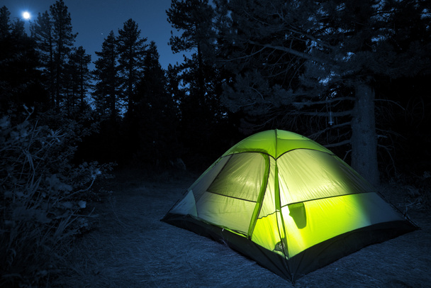 Petite tente de camping
 - Photo, image