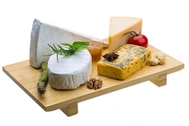különböző sajt választék - Fotó, kép