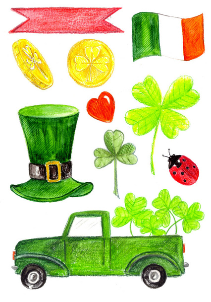 conjunto fo santo patrick día, coche verde, sombrero, hojas de trébol, bandera de Irlanda, mariquita, corazón, monedas
. - Foto, imagen