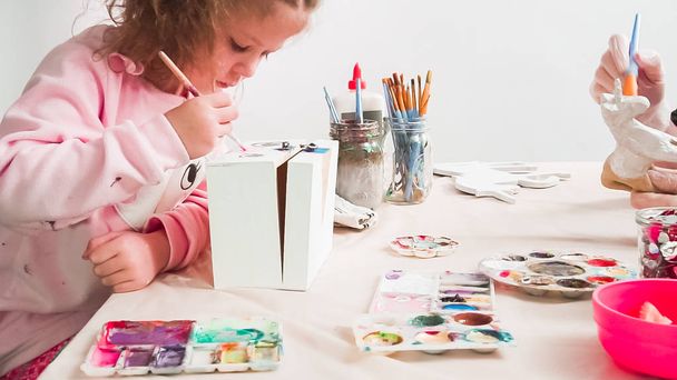 Proyecto de artesanía infantil
 - Foto, imagen