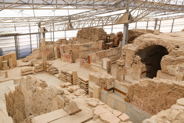 イズミル、トルコのエフェソス古代都市のテラスハウス - 写真・画像