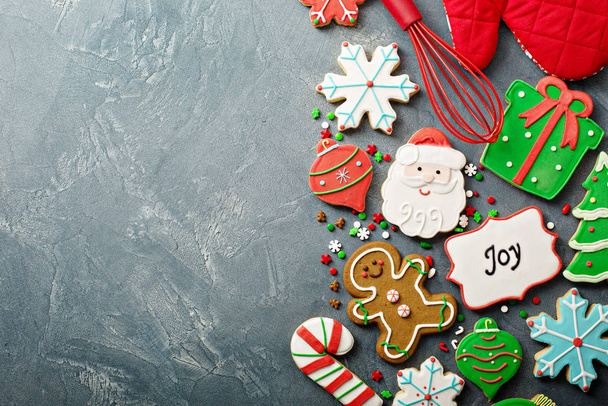 Christmas gingerbread and sugar cookies - Fotoğraf, Görsel