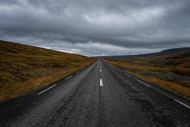 Asphalt road High way Empty curved road cloudy sky in september 2019 - Photo, Image
