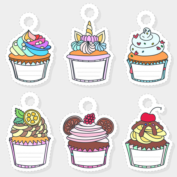 Cute gift tags. Set of gift tags in the shape of cupcakes decorated with cream, cherry, cookies and raspberry. Some blank space for your text included. Vector 8 EPS. - Vector, imagen