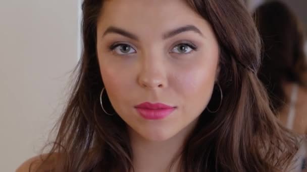 Portrait of a girl with makeup - Imágenes, Vídeo