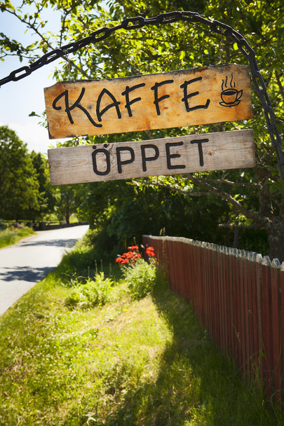 Шведська-кафе вертикальний знак - Фото, зображення