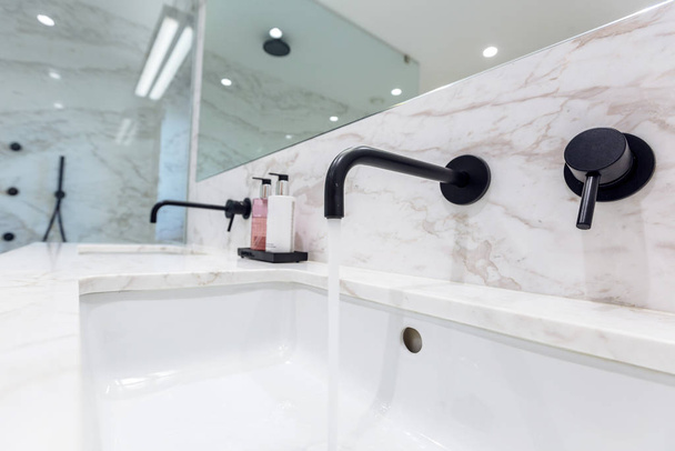 Marble bathroom interior design - Foto, Bild