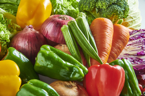Свіжі та смачні поживні овочі
 - Фото, зображення