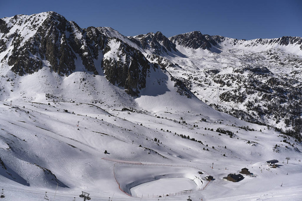 Vuoristomaisema Grau Roig sektorilla Grandvalira, Andorra
 - Valokuva, kuva