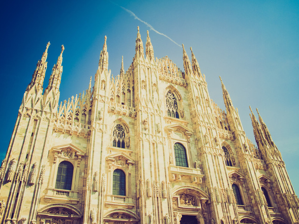 Retro näyttää Duomo di Milano - Valokuva, kuva