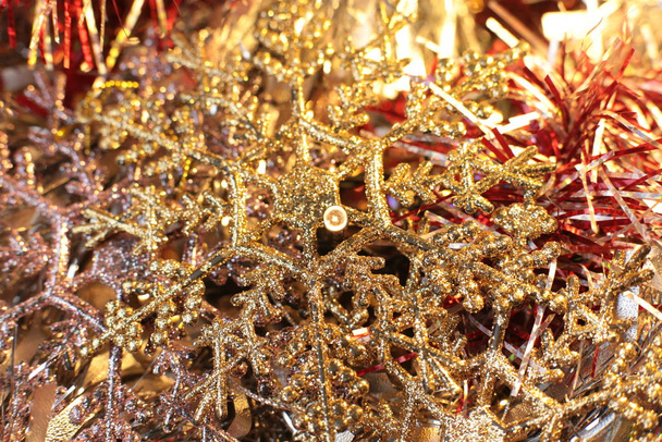Décoratif arbre de Noël jouet macro photo fond brillant
 - Photo, image