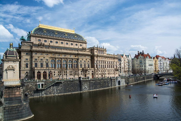 国立劇場、プラハ、チェコ共和国 - 写真・画像