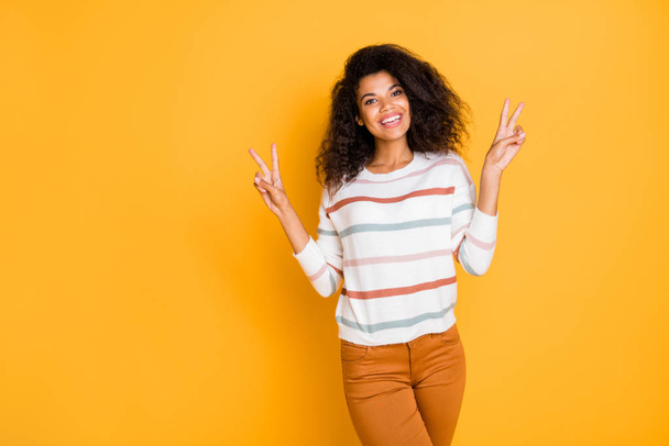Photo portrait of nice glad optimistic ecstatic confident sweet funny funky youth youngster making v-sign to you saying hello isolated bright color background - Fotó, kép
