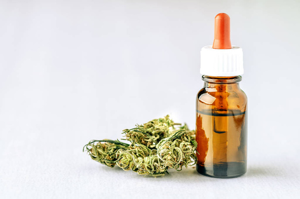 Medical Cannabis ( Marijuana ) oil ready for consumption,cannabi - Foto, afbeelding