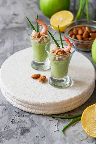 Avocado and green apple mousse with shrimp and almonds - Photo, Image