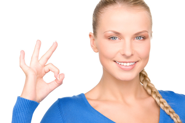 Lovely woman showing ok sign - Foto, immagini